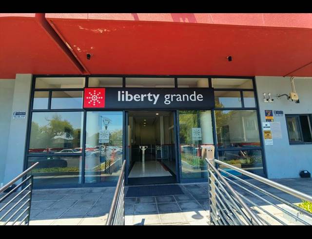 1 BEDROOM APARTMENT FOR SALE IN GOODWOOD ESTATE